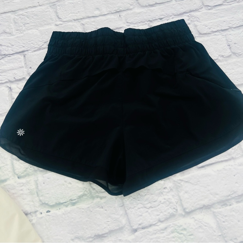 3 Pairs of Athletic Shorts Athleta and Calia Womans Size Small 2 Black 1 Cream - Picture 7 of 9